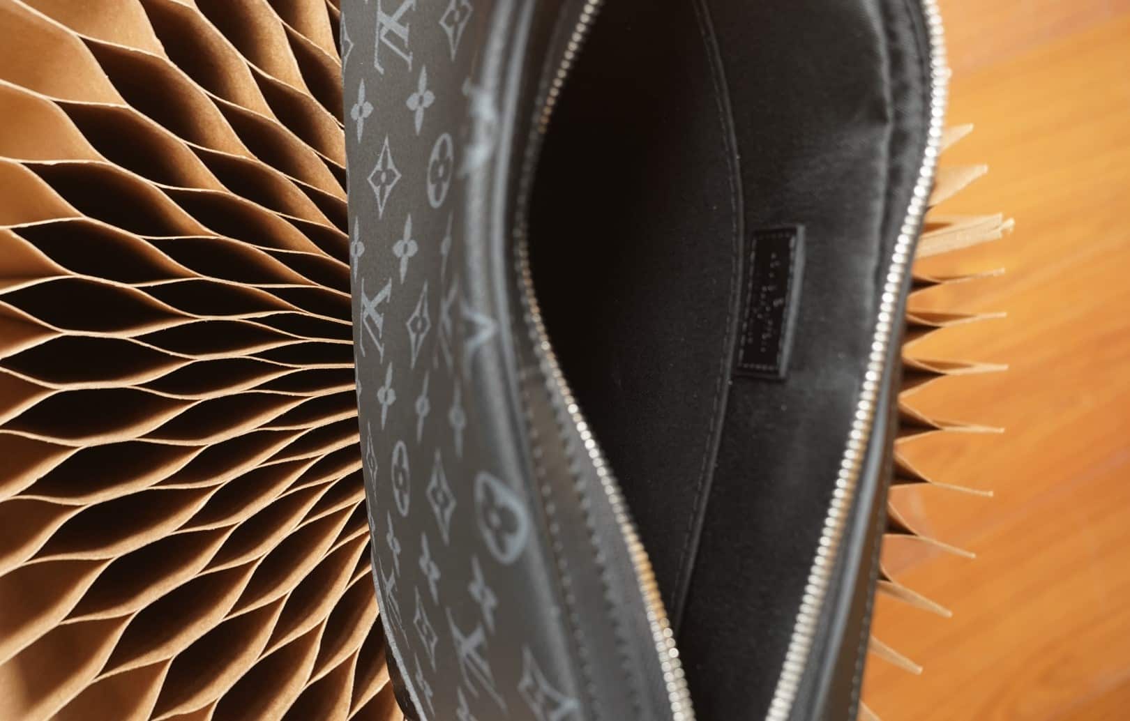 Louis Vuitton Trio Messenger 25Cm M69443