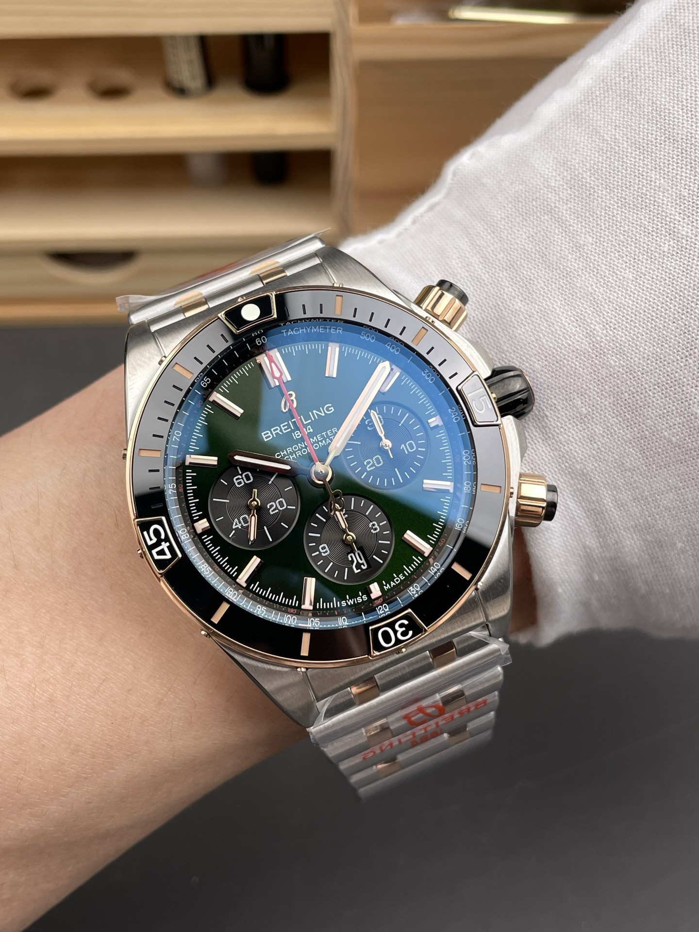 Chronomat B01 Two-tone Rose Gold Green Dial