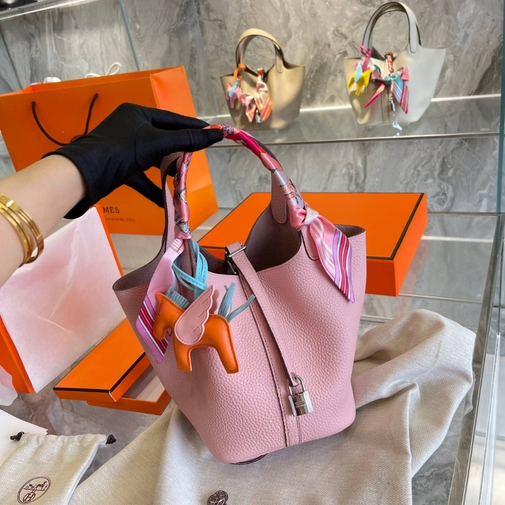 Hermes Picotin 18 Clemence Silver Hardware Rose Sakura 18Cm