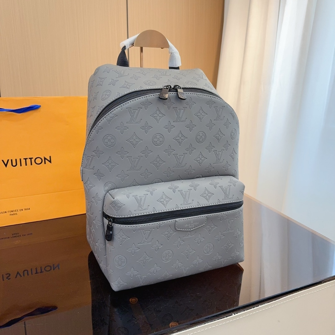 Louis Vuitton Discovery Backpack Anthracite Gray 38Cm M46557