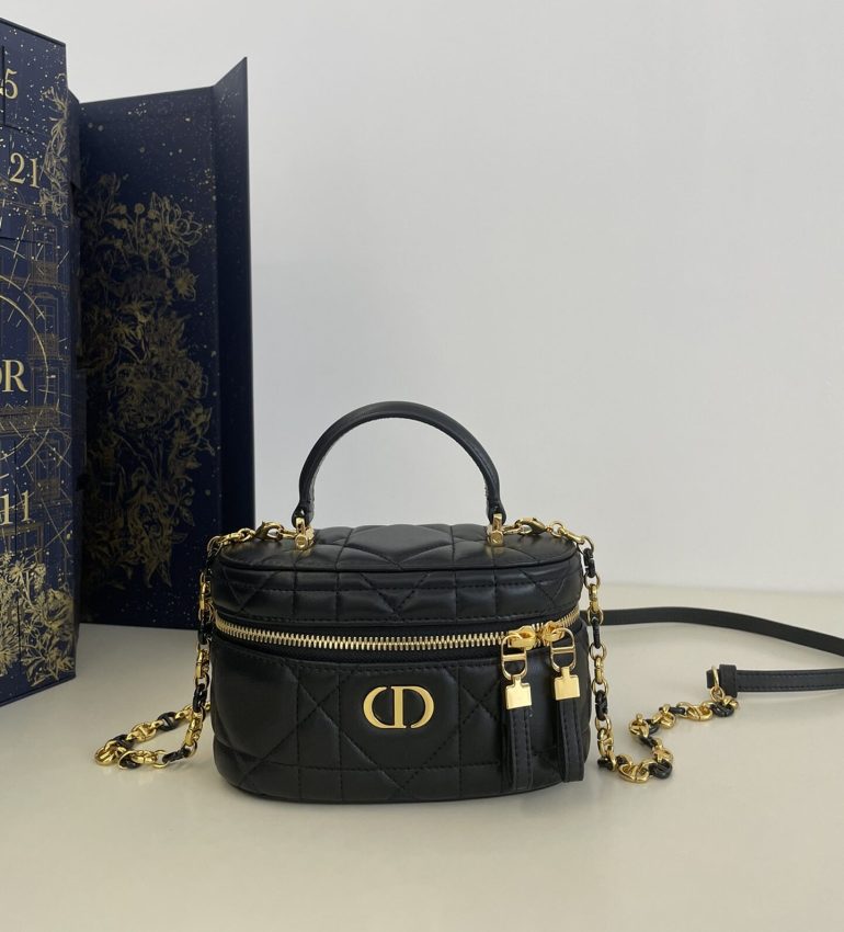 Replica Dior 30 Montaigne Vanity Black