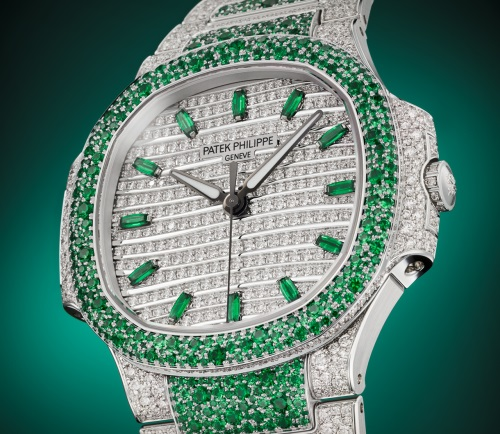Patek Philippe Patek Philippe Nautilus Haute Joaillerie 35mm Reference : 7118/1453G-001