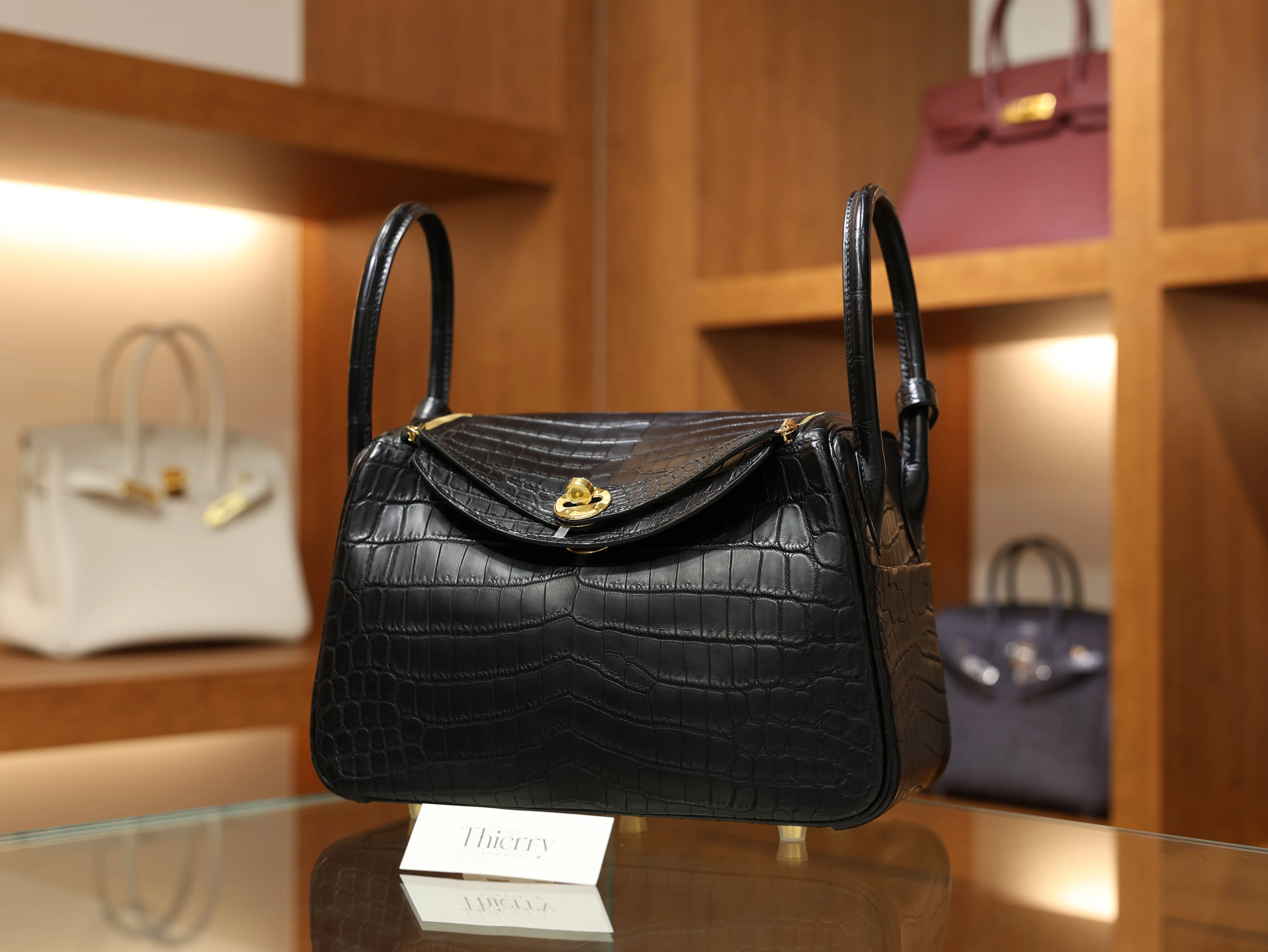 Lindy 26 matt niloticus black GHW