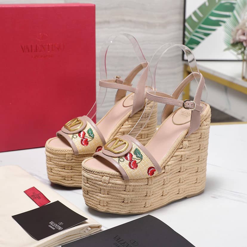 Valentino Garavani Natural Logo Wedges Sandal Beige 6W0S0Ly9Cec32H