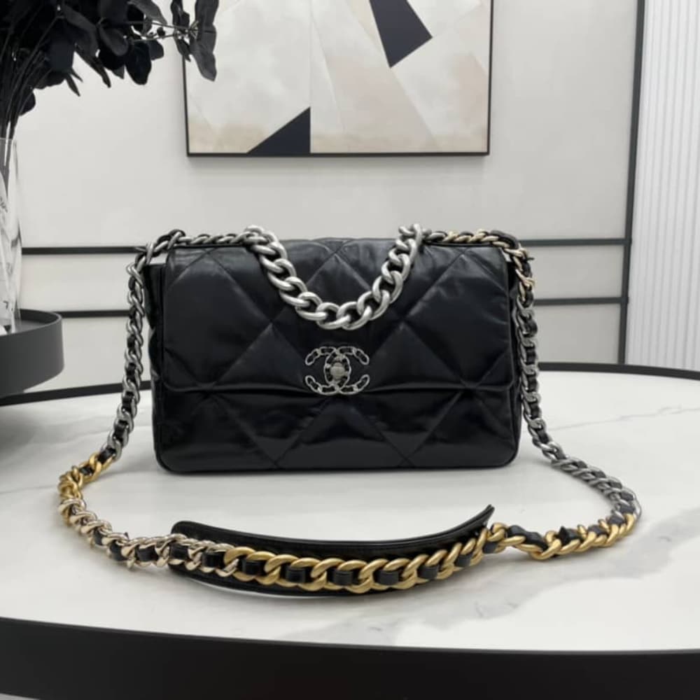 Chanel 19 Series Classic Double C Logo Silver Turn Buckle Black 31cm