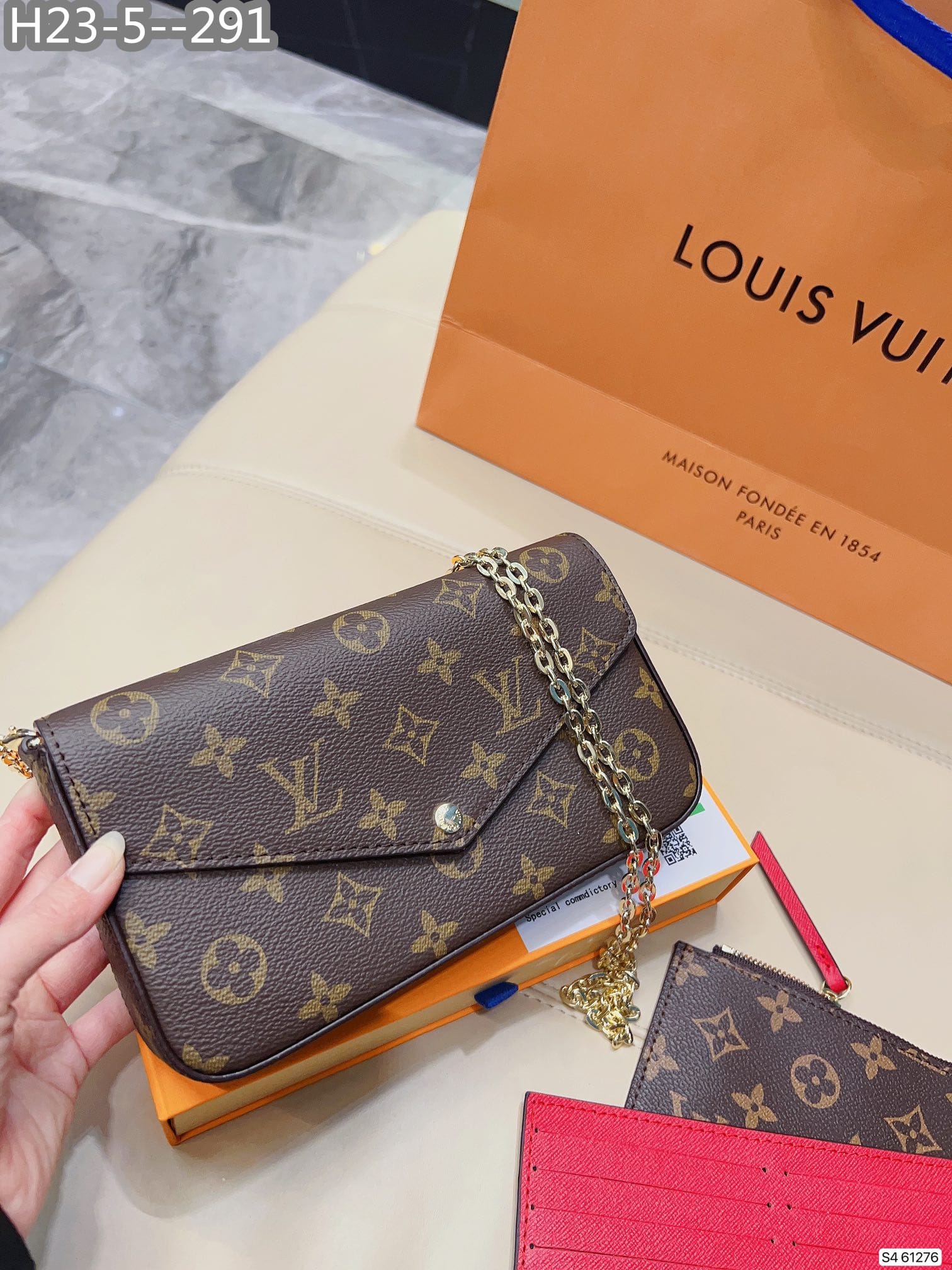 Louis Vuitton Felicie Pochette Bag 21Cm M81896