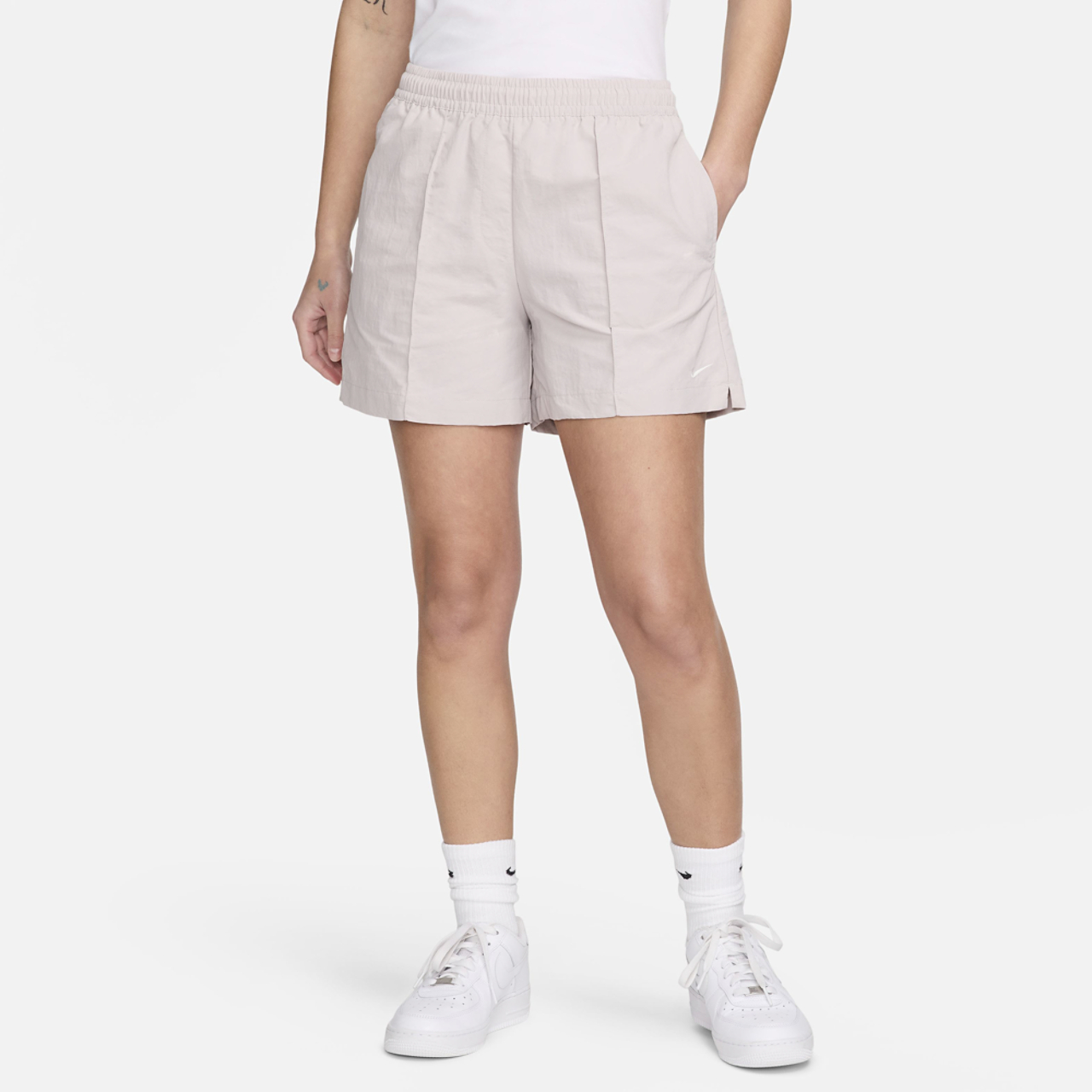 Nike Essential 5
