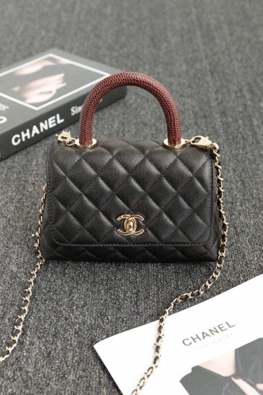 CHANEL 23P Coco Lizard Handle