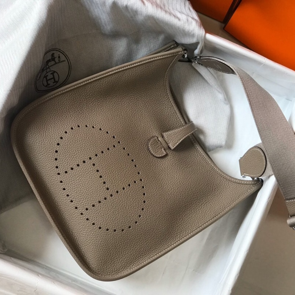 Hermes Evelyne III 29 Bag 25Cm Etoupe H056277CK18