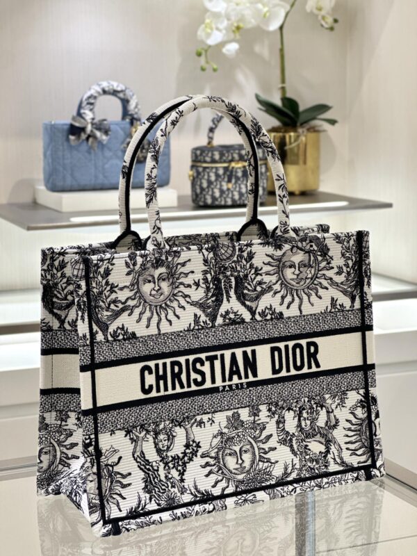 Replica Dior Tote Book Black&White Sun