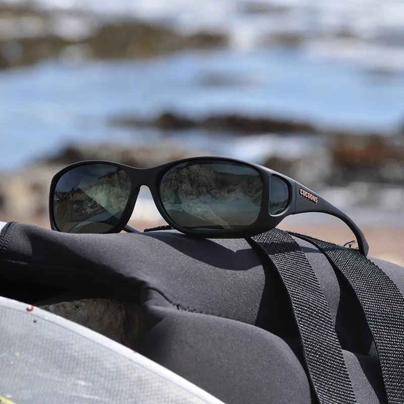 Black Style Line Frame with Polarized Grey Lens