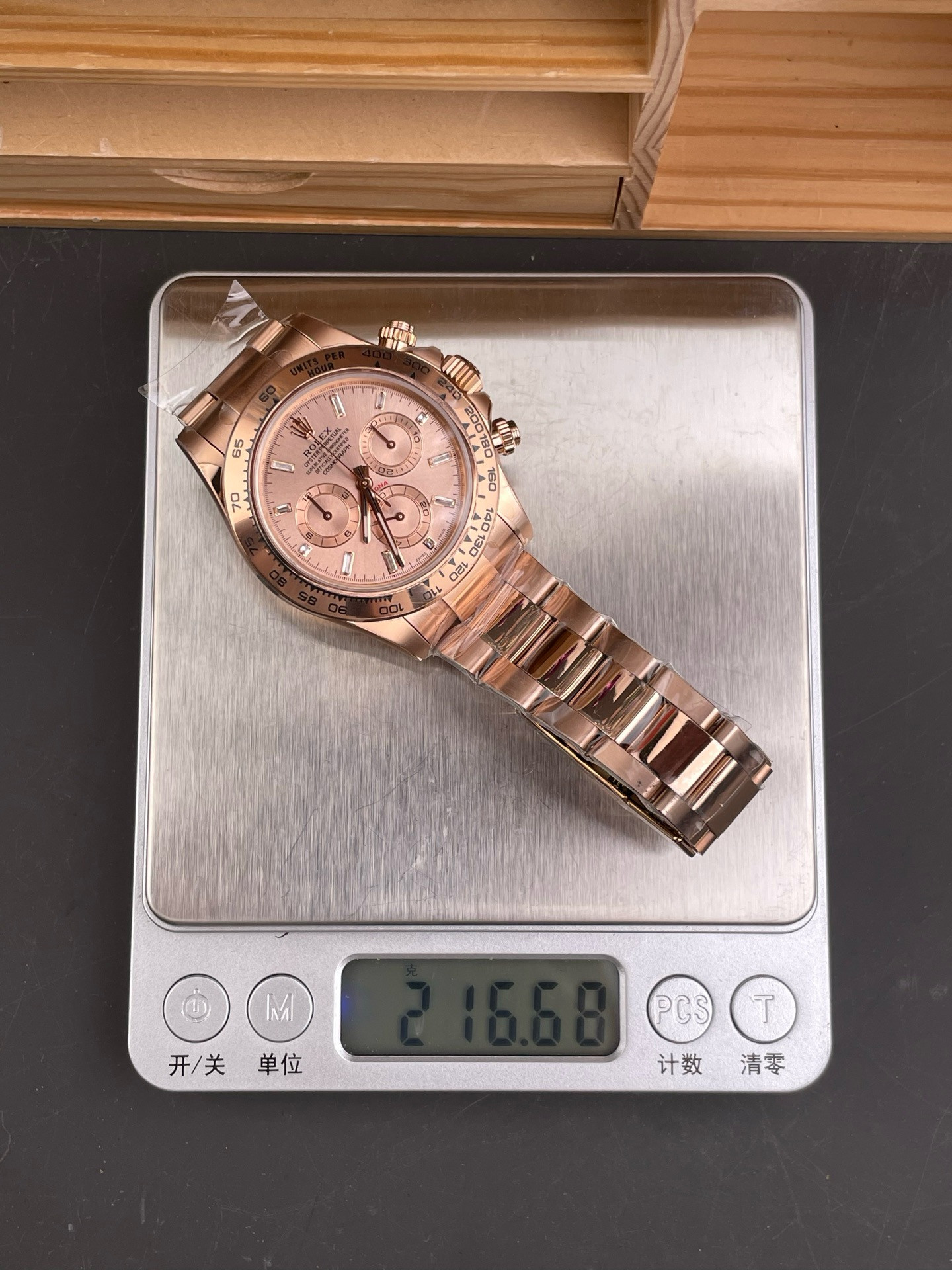 Pink Diamond Bezel Daytona