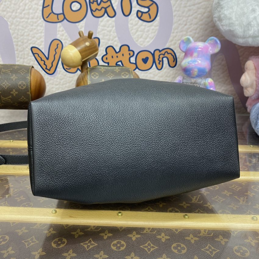 Replica Louis Vuitton LV Bundle Black