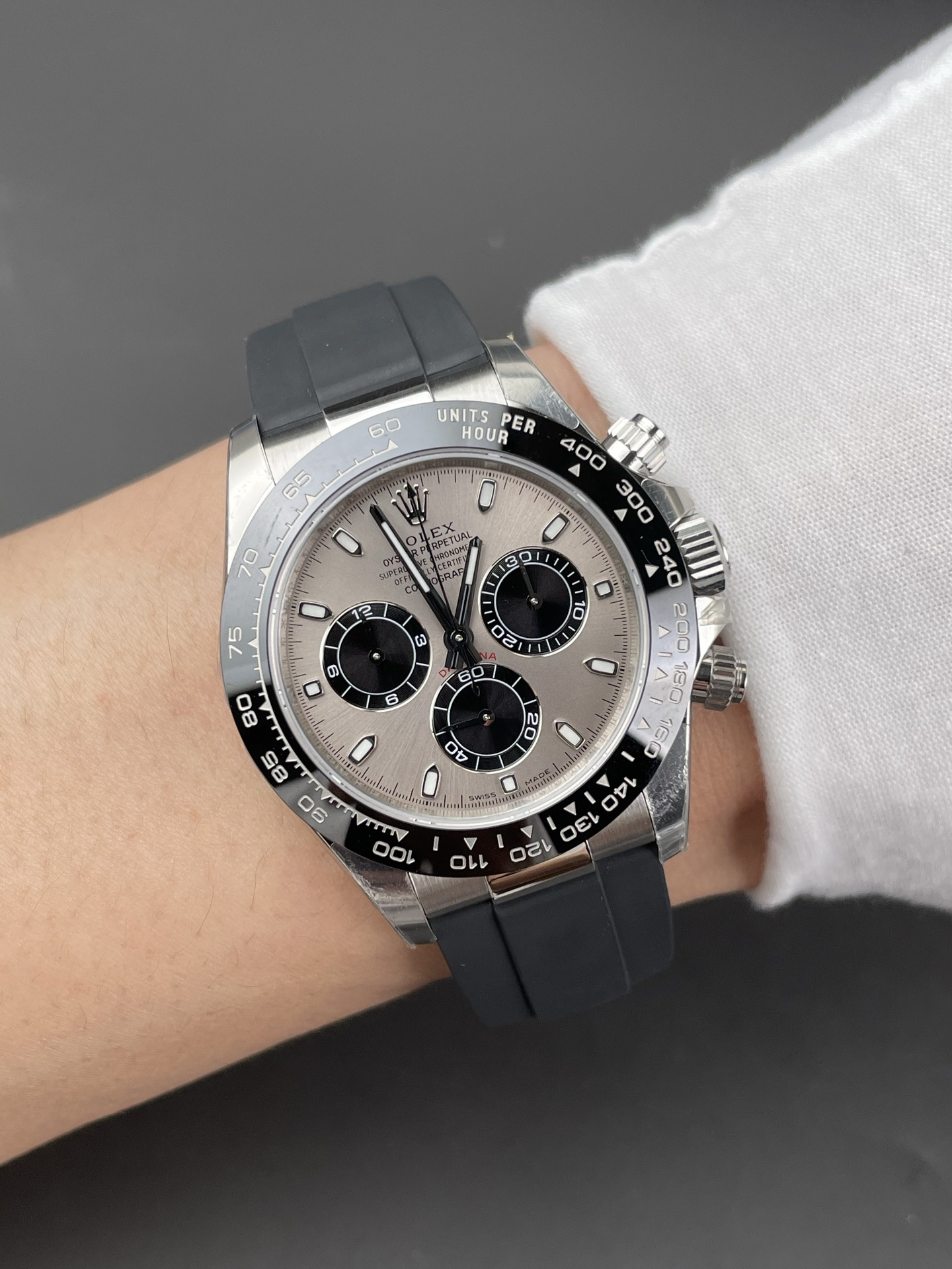 Rolex Cement Grey Rubber Daytona