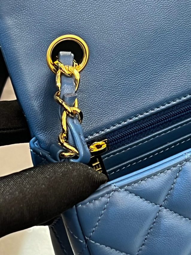 CHANEL Classic Flap 20cm Blue