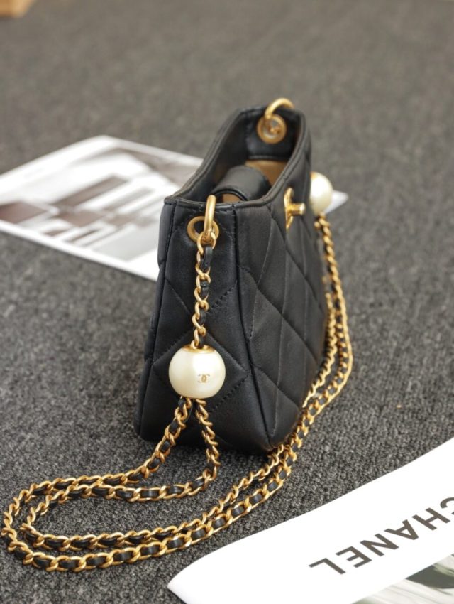 CHANEL 24S Double Pearl