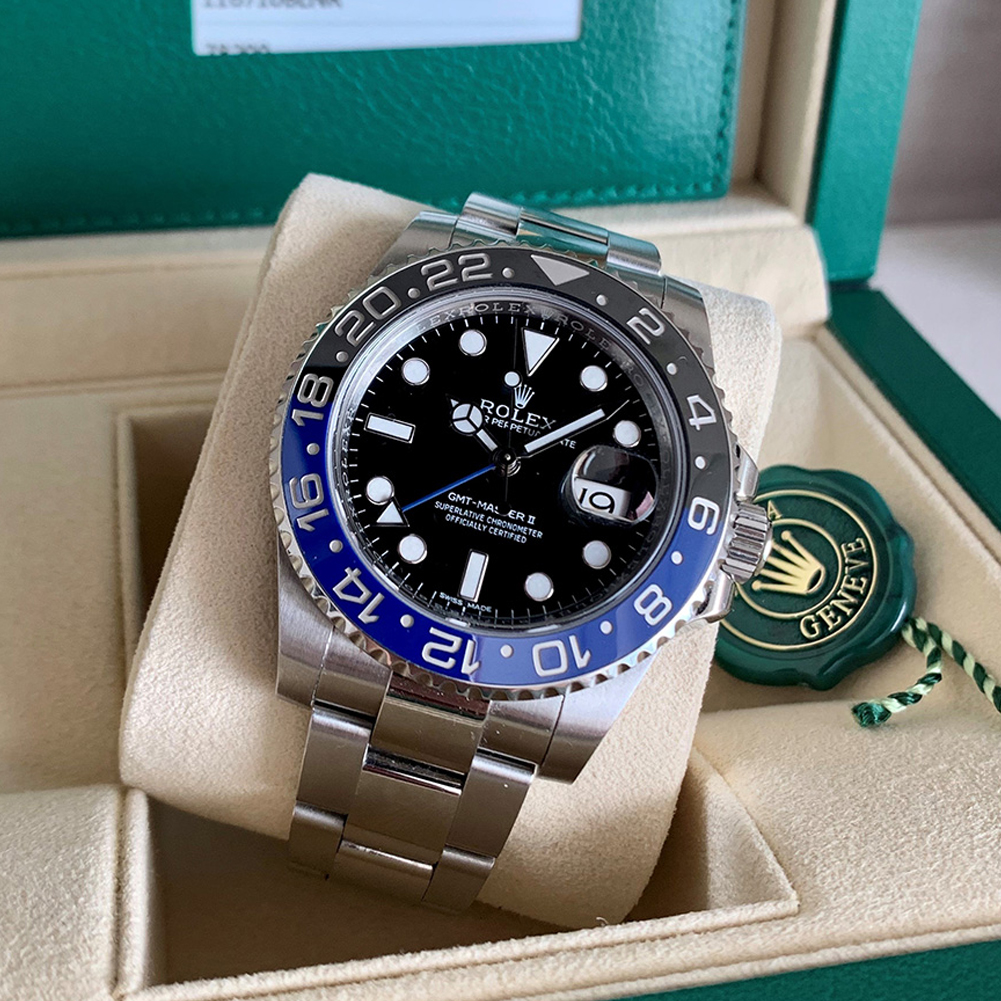 2025 GMT-Master II Oyster, 40 mm, white gold M126729VTNR-0001