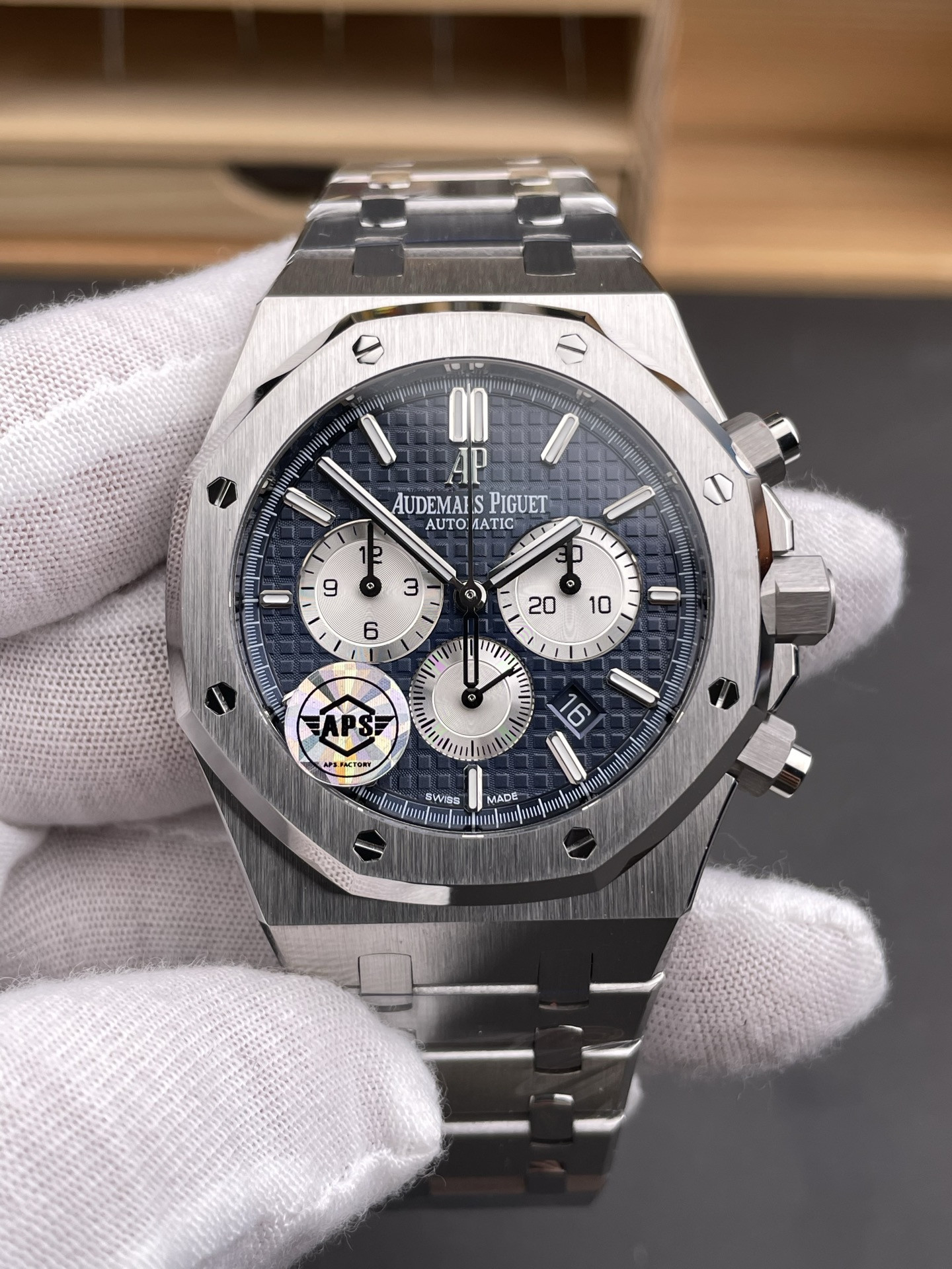 Royal Oak 26331 Blue Panda