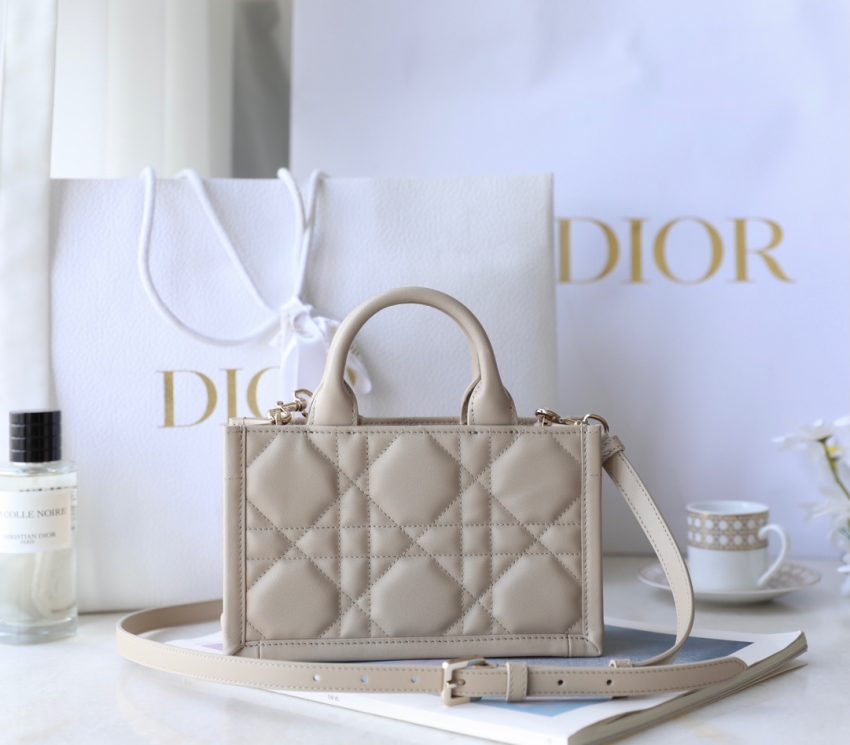 Replica Dior Tote Book Mini Beige