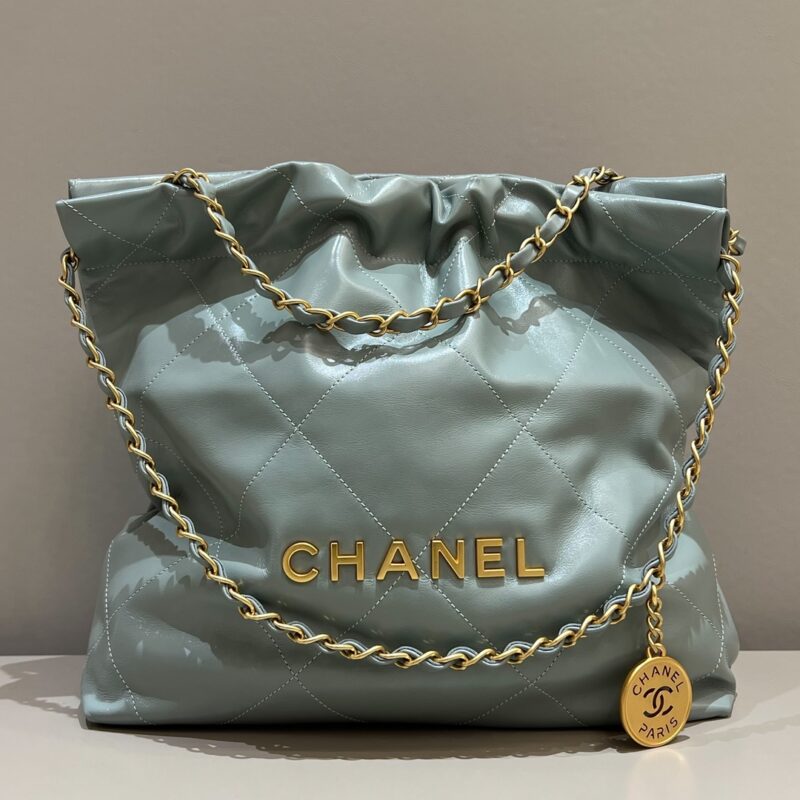CHANEL 22 Small Handbag Mint Green