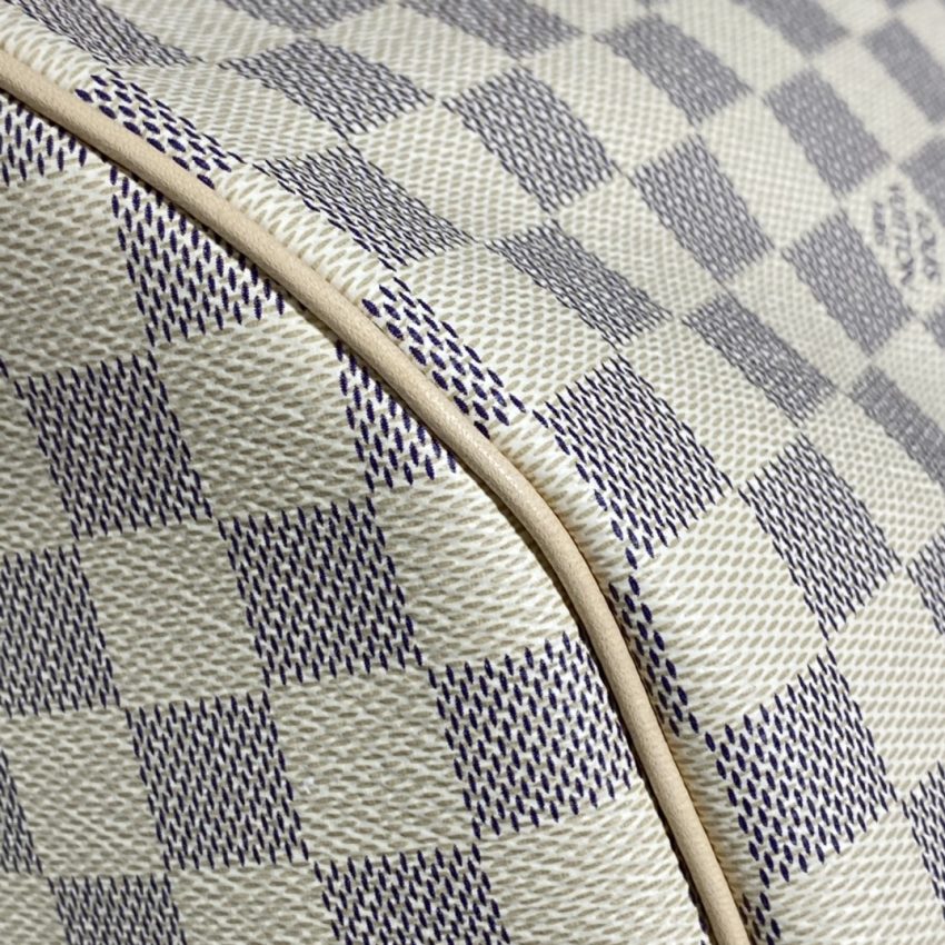 Replica Louis Vuitton Speedy White Grid