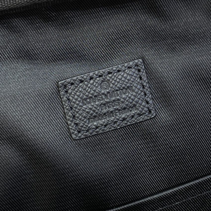 Replica Louis Vuitton Avenue Backpack Black
