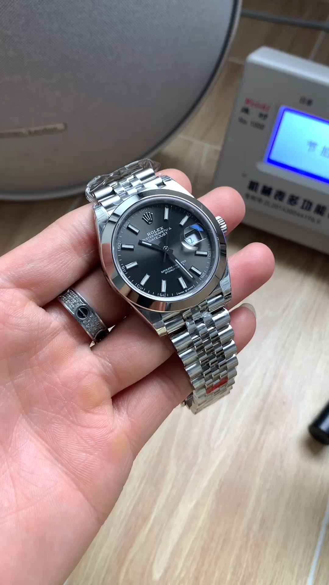 Rolex Datejust 41 Stainless Steel Grey Dial Jubilee Band M126300 0008 Men's Watch