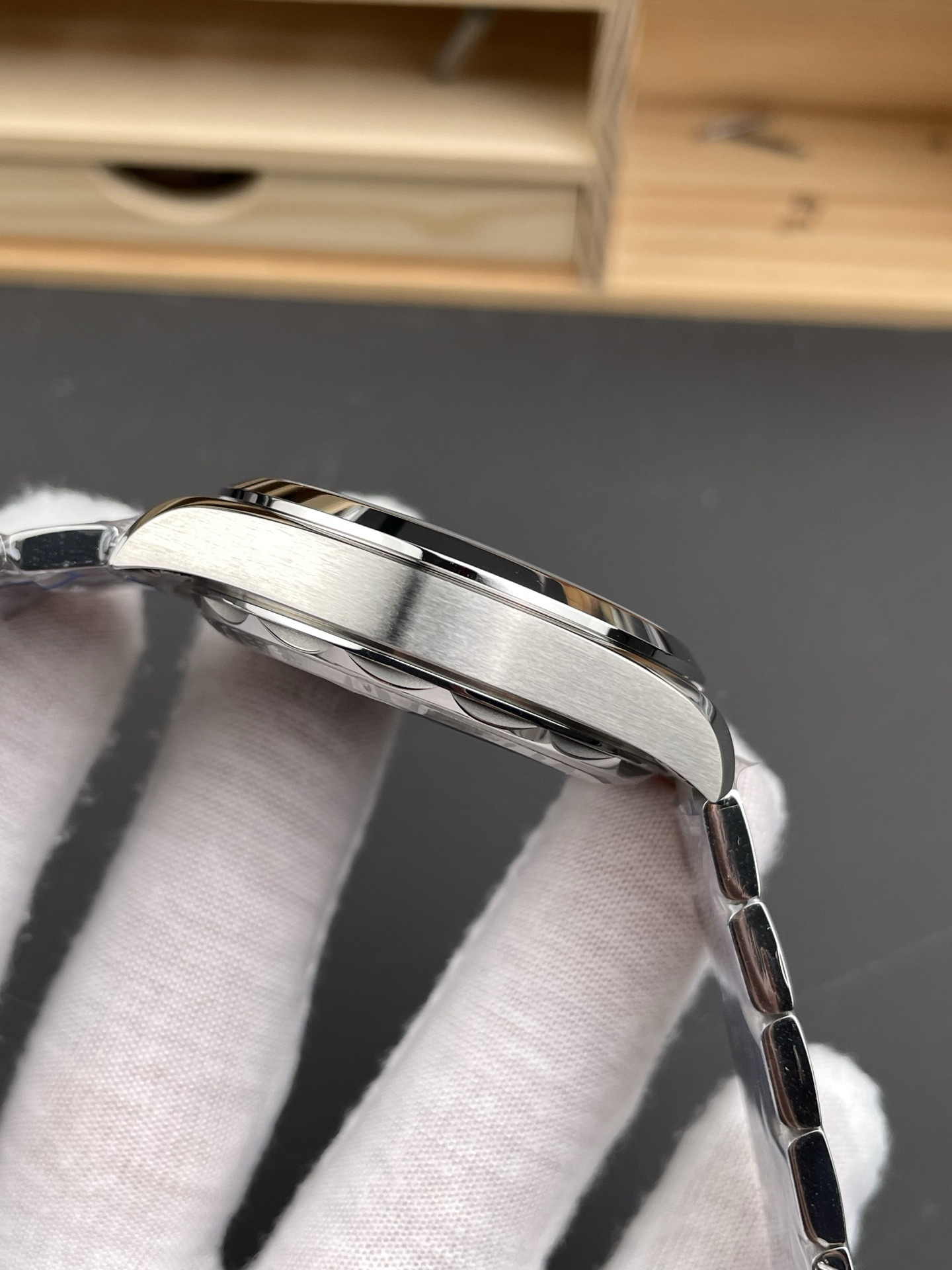 Seamaster 150, Teak Light Blue Dial