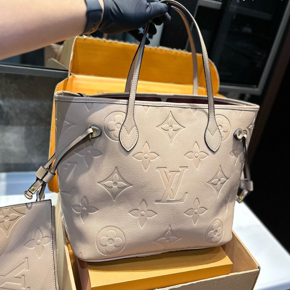 Louis Vuitton Neverfull MM Monogram Empreinte Bag Beige 32Cm