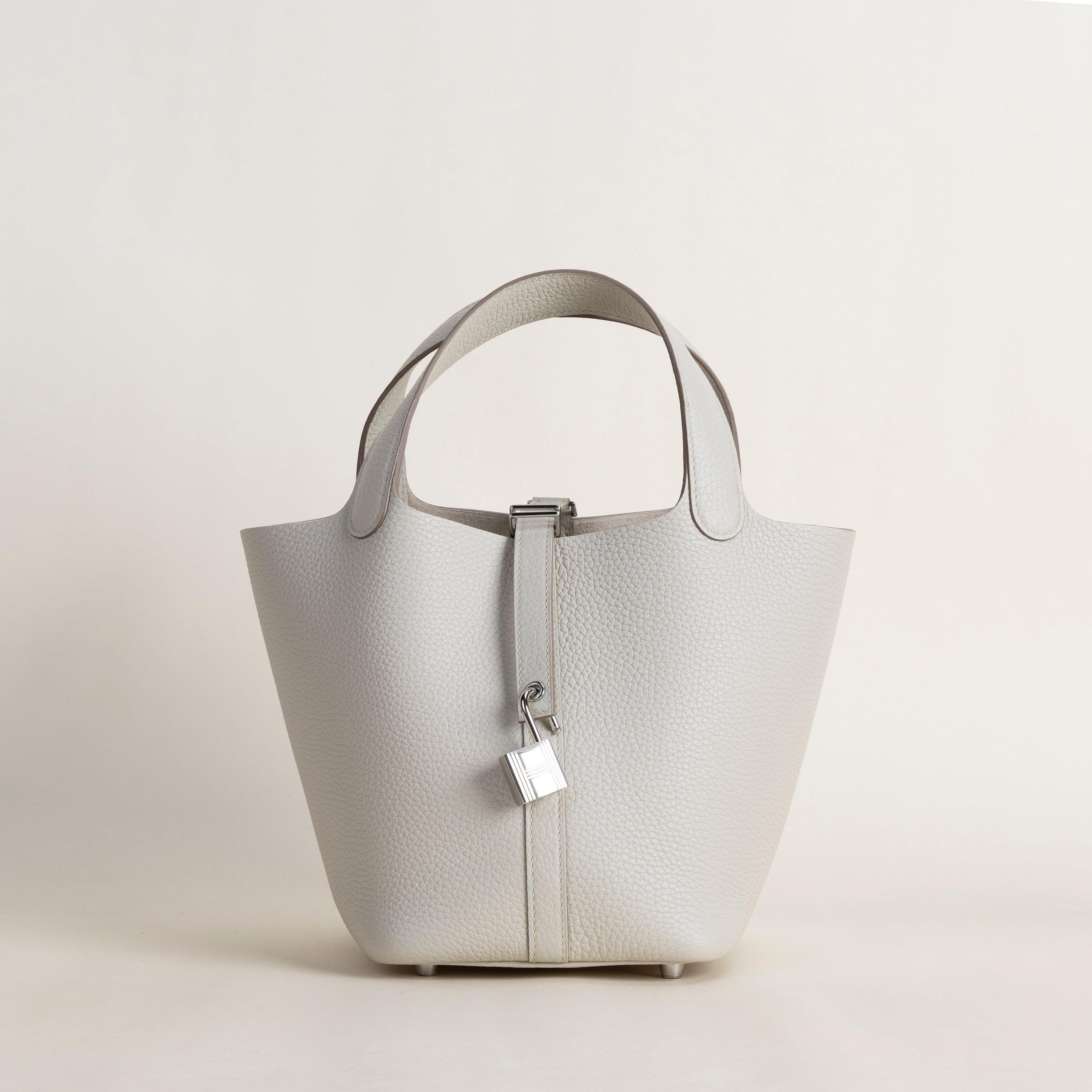 Picotin18 Clemence Beton PHW