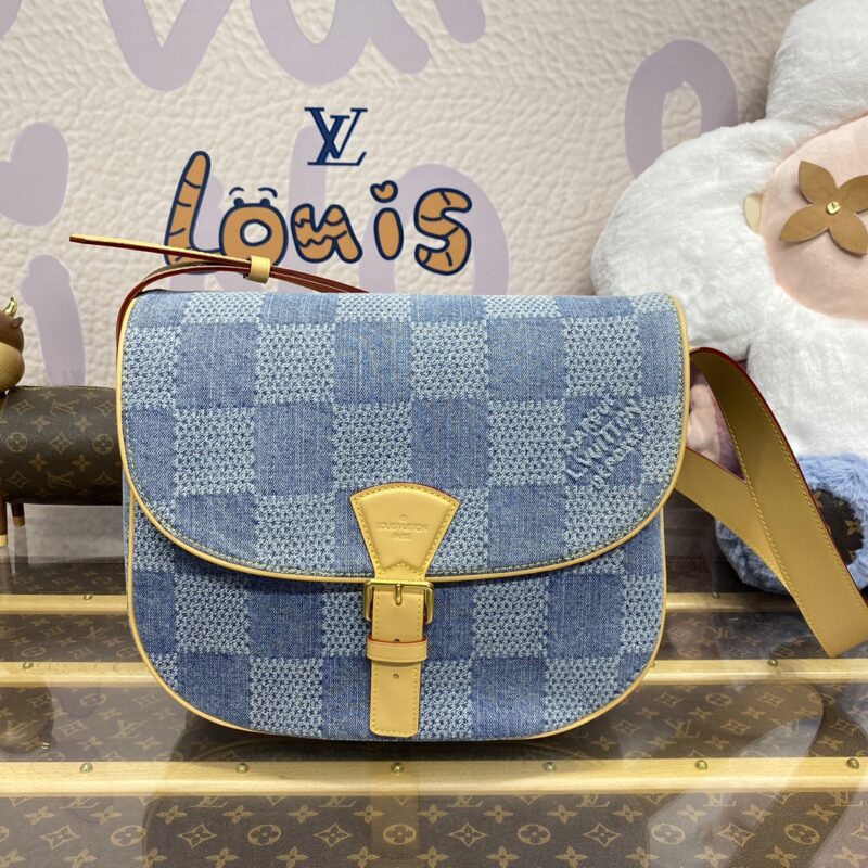 Replica Louis Vuitton Wearable Wallet Denim