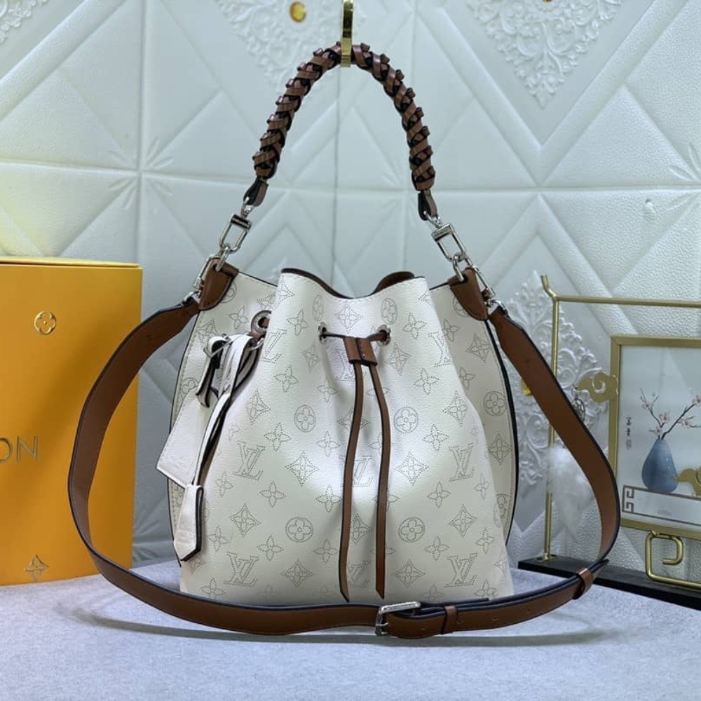 Louis Vuitton Muria White 26Cm M55801