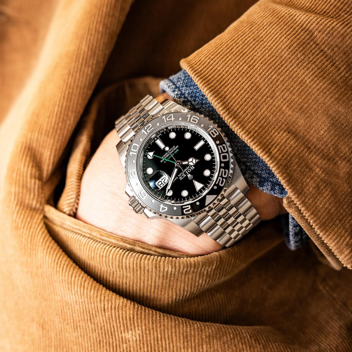 Rolex GMT-Master II 40mm Stainless Steel Black Dial with Grey-Black Bezel Oyster/Jubilee Bracelet (Ref. 126710GRNR-0003/0004) 2024 Latest Release "Bruce Wayne"