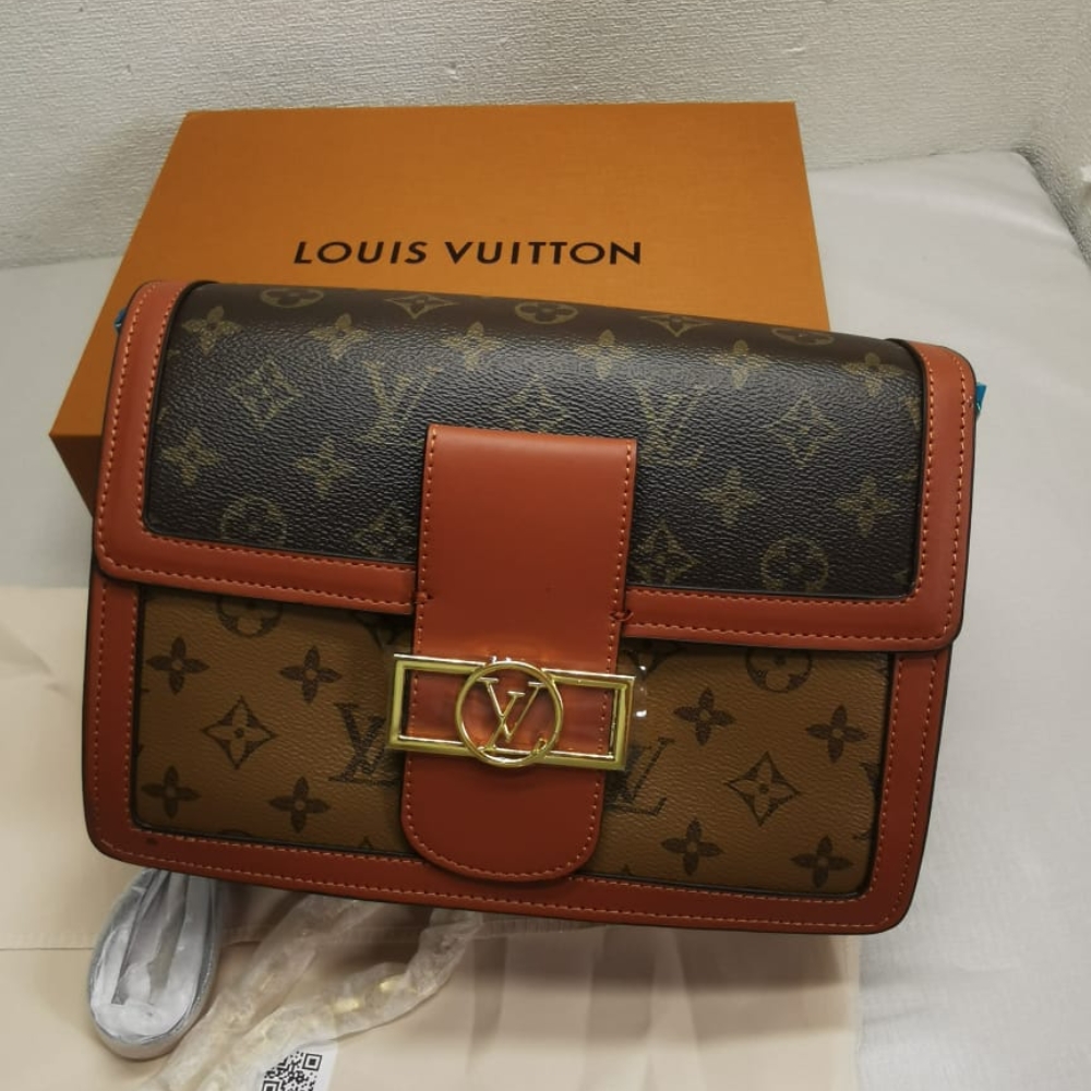 Louis Vuitton Dauphine MM Monogram Reverse 25Cm M45958