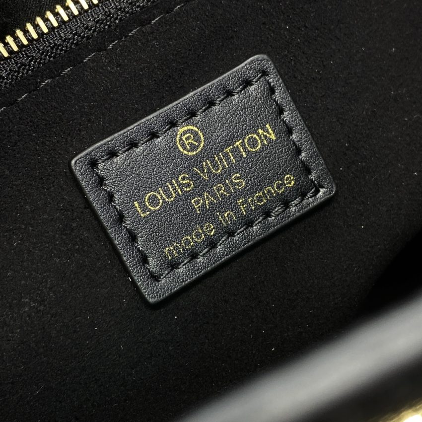 Replica Louis Vuitton On My Side Black