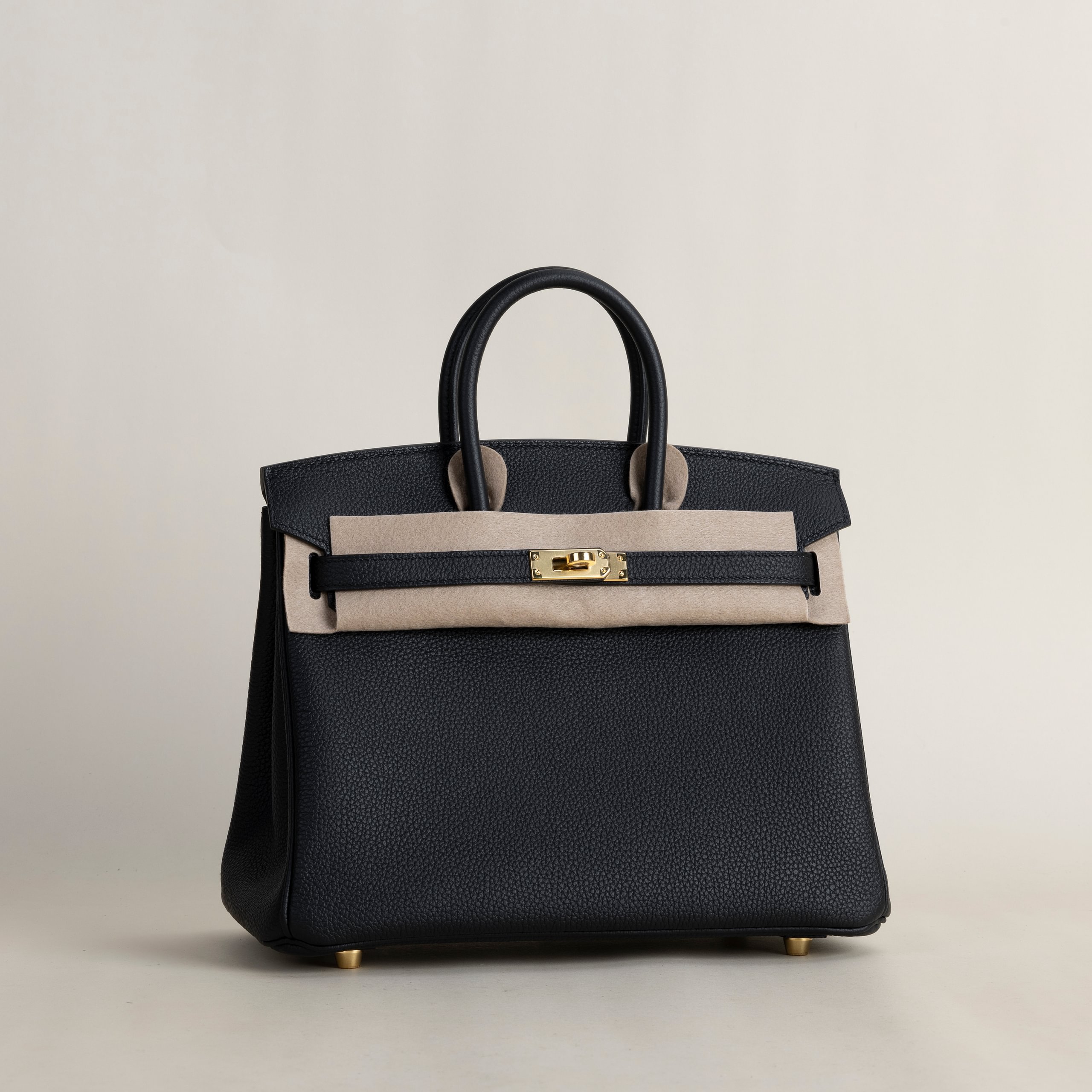 Birkin 25 togo black GHW