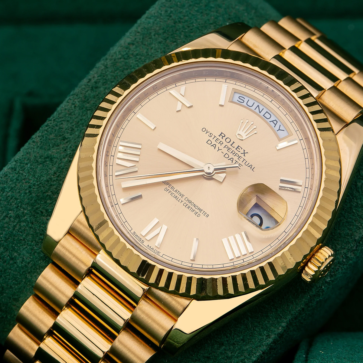 ROLEX 228238 DAY-DATE 40MM PRESIDENT 18K YELLOW GOLD SILVER ROMAN DIAL