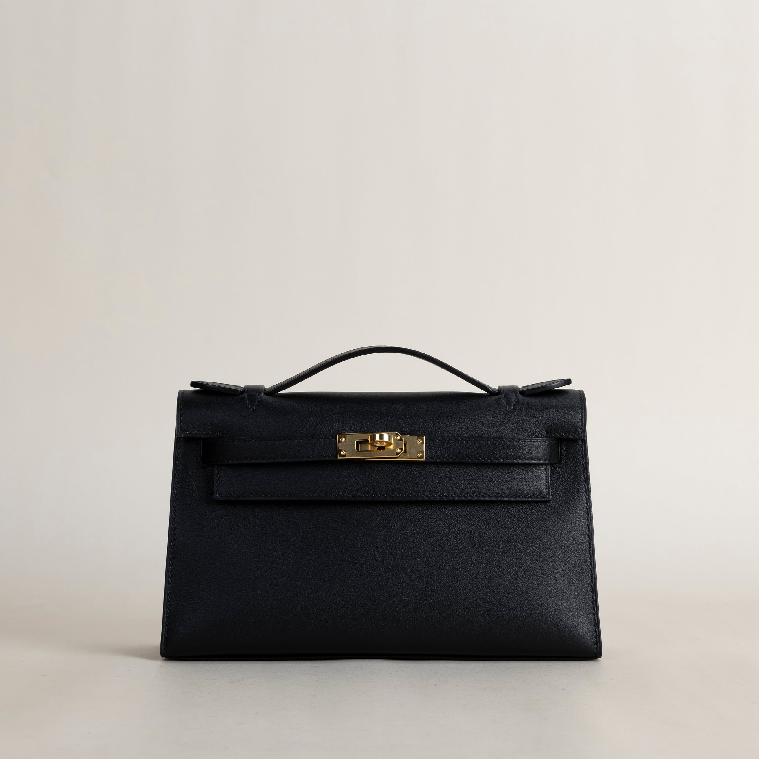 Kelly pochette swift black GHW