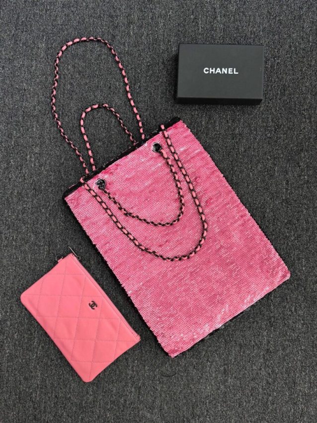 CHANEL Sequin Shoulder Bag Pink