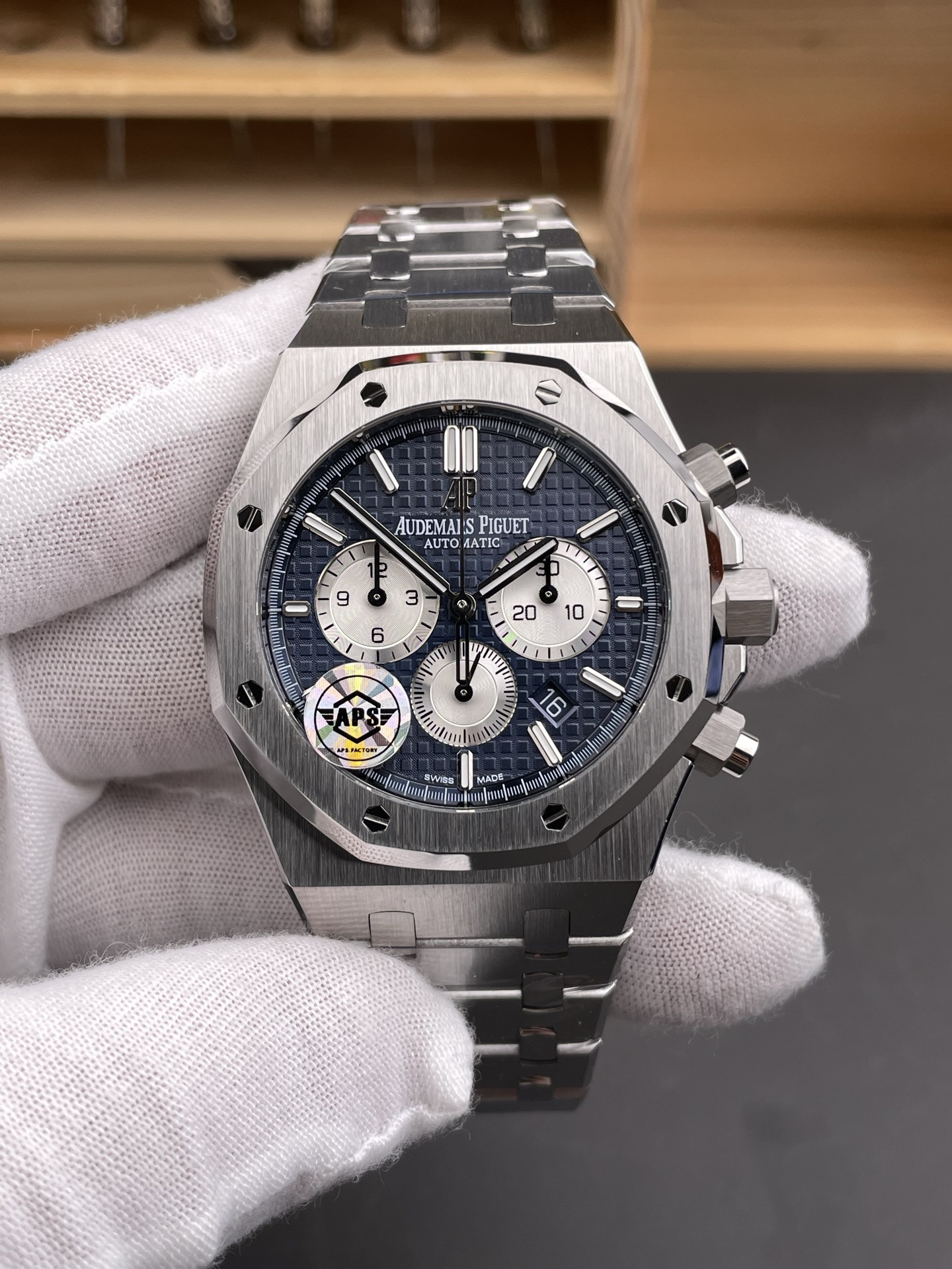 Royal Oak 26331 Blue Panda