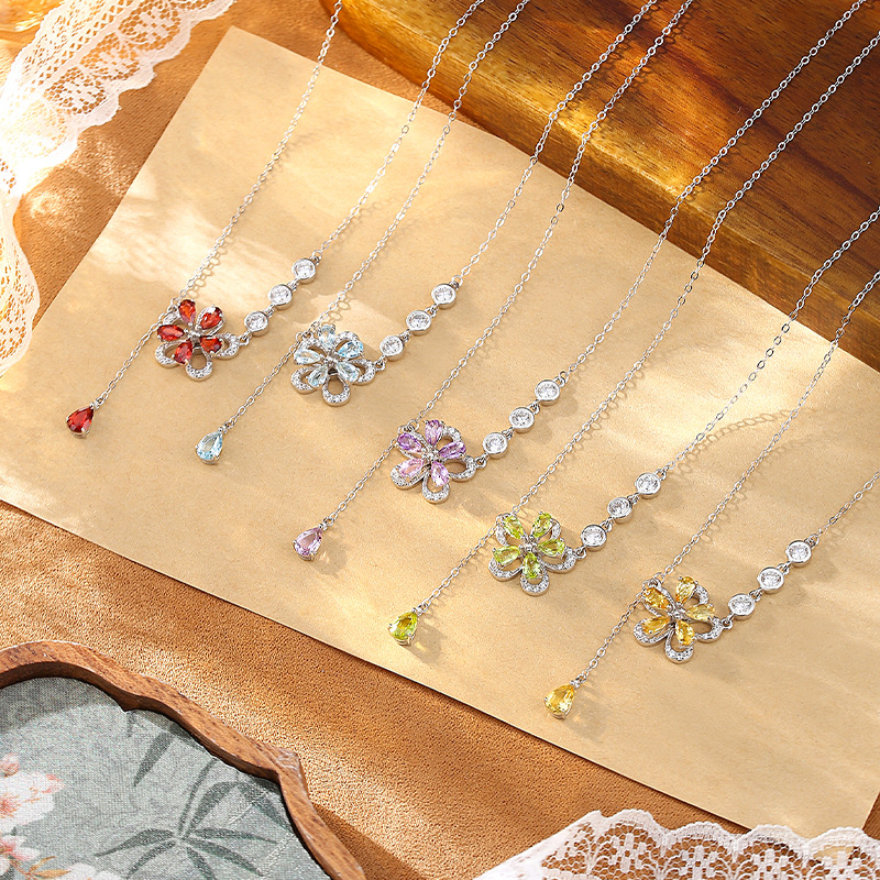 GemVibra Multi-Stone Flower Pendant Necklace in 925 Silver