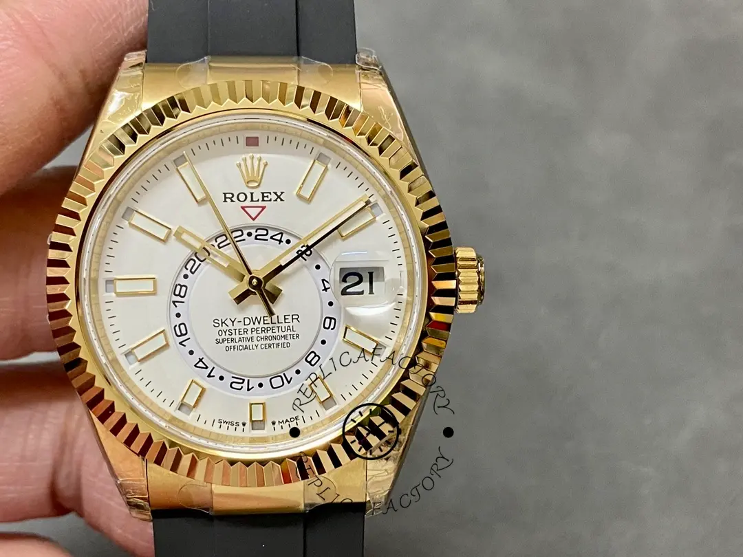 CC Rolex Sky Dweller m336238 0003 Yellow Gold White Dial 42mm Mens Replica Watch