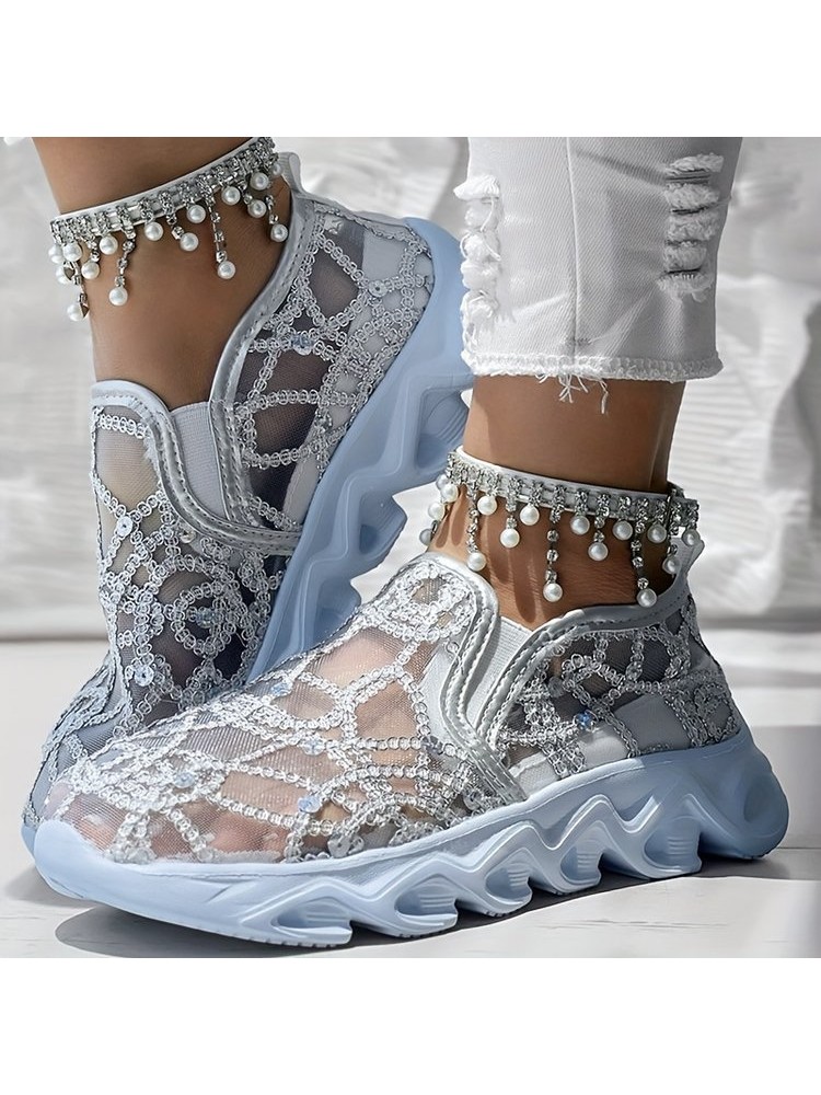 Modernist Hollow-out Sequins Round Toe Sneaker