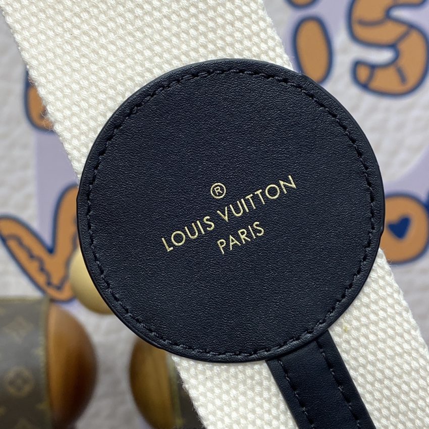 Replica Louis Vuitton Twist Black