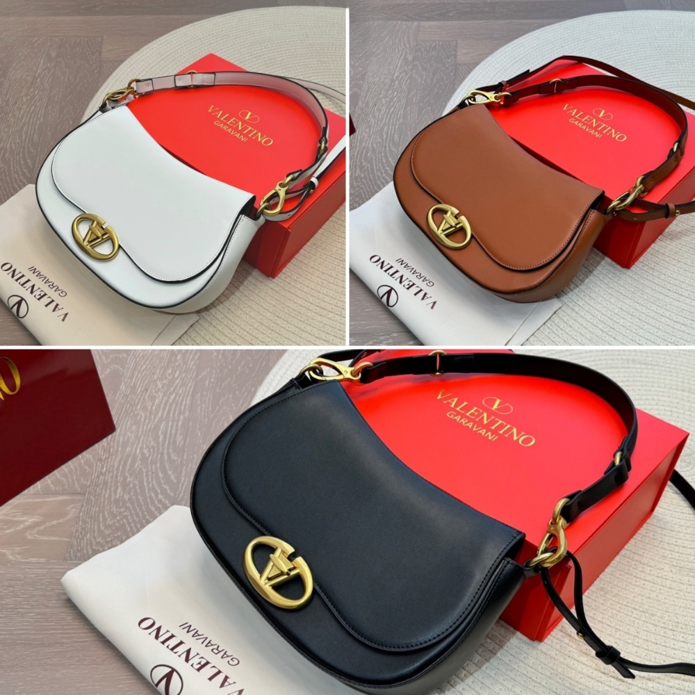 Valentino Garavani Ohval Shoulder Bag Almond 28Cm 5W2B0N88Cvc Kel