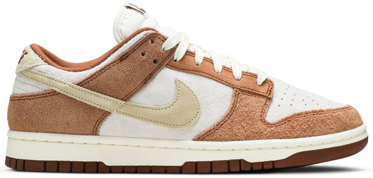 Dunk Low Premium Medium Curry DD1390-100