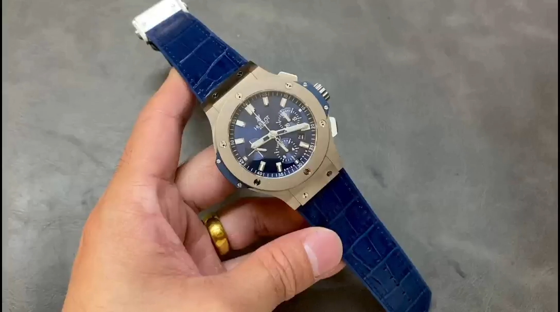 Hublot Big Bang 301.SX.7170.LR 44mm Mens