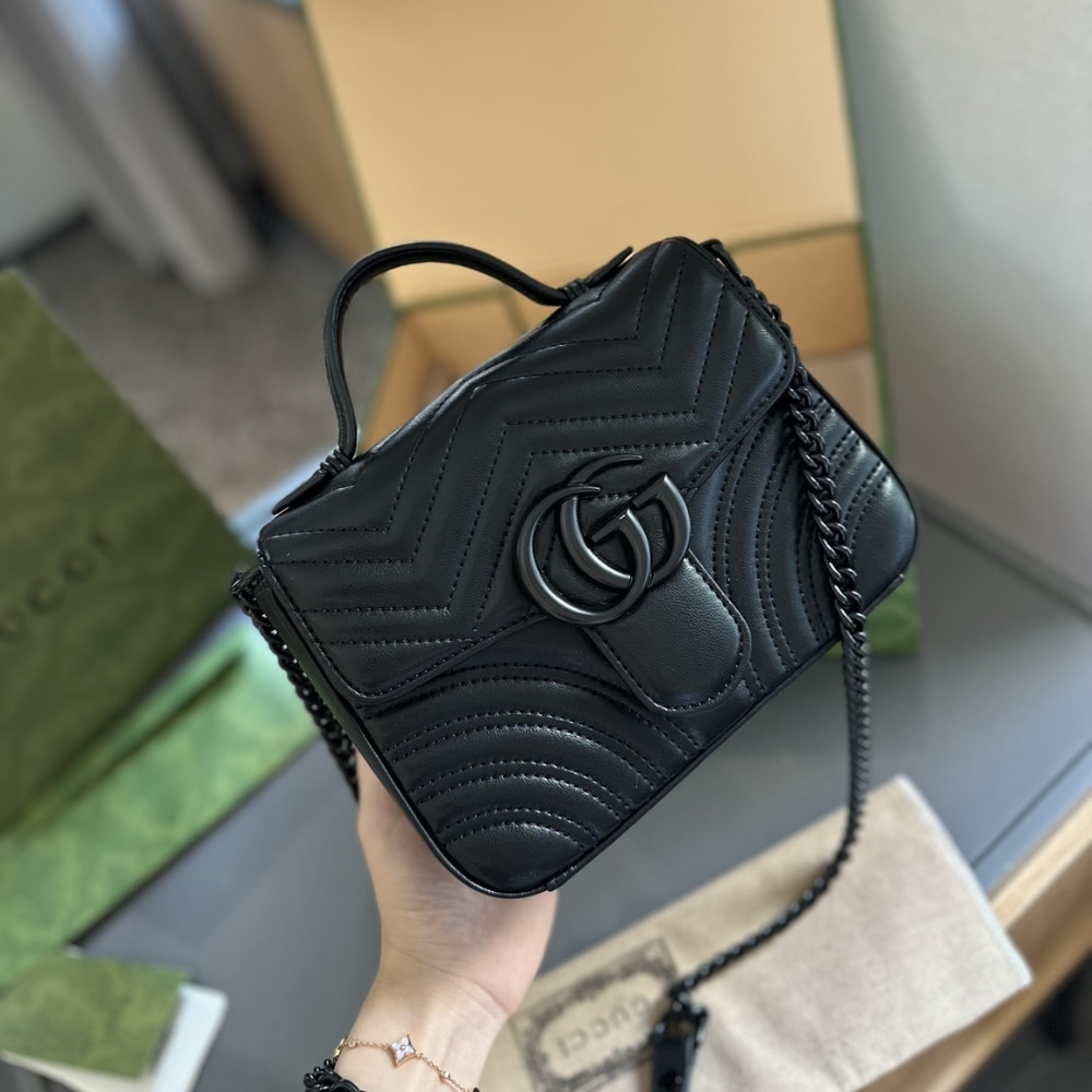 Gucci Gg Marmont Mini Top Handle Bag Black And Black 22Cm 702563 Dtdfv 1000