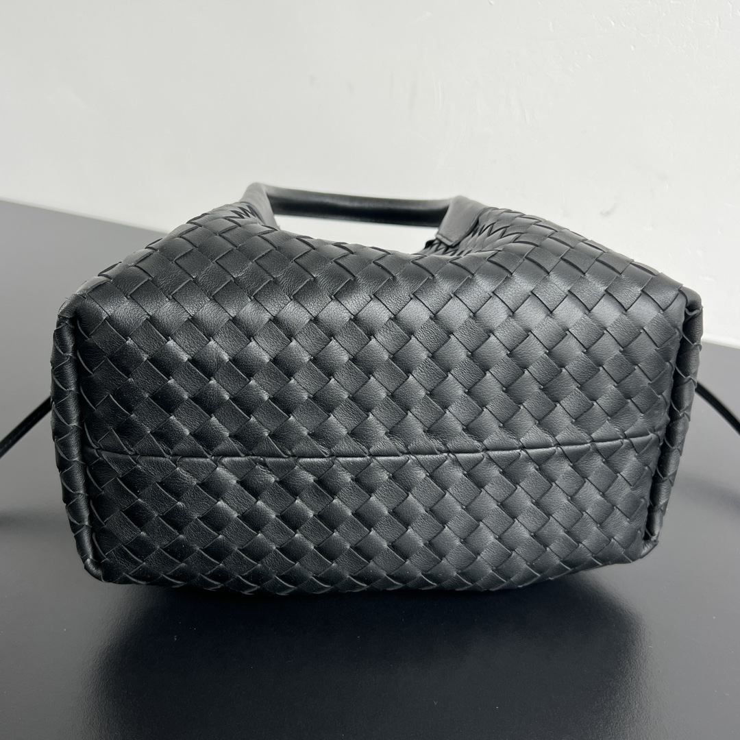 Bottega Veneta Pinacoteca Small Replica
