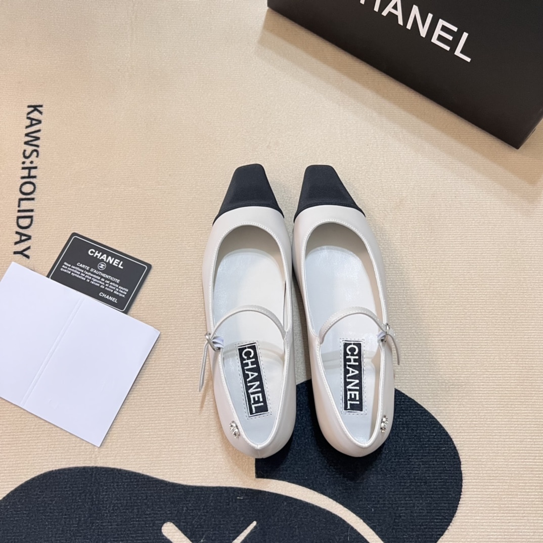Chanel Square Toe Ballet Flats Black White
